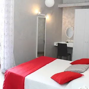 residenza-nicola-amore.hotels-amalfi.com/